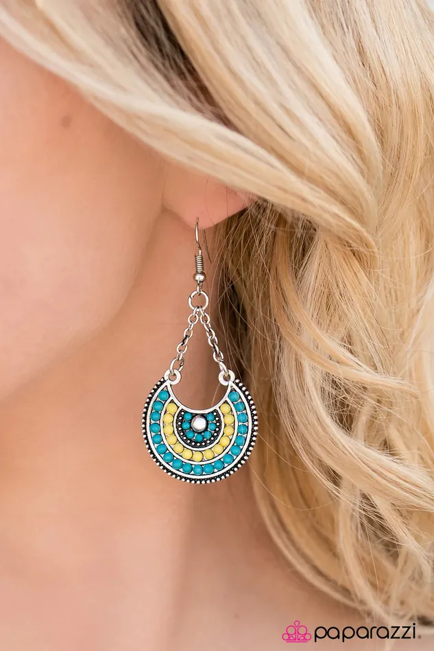 Paparazzi Jewelry Earrings Paparazzi Earring No SPAIN No Gain Multi