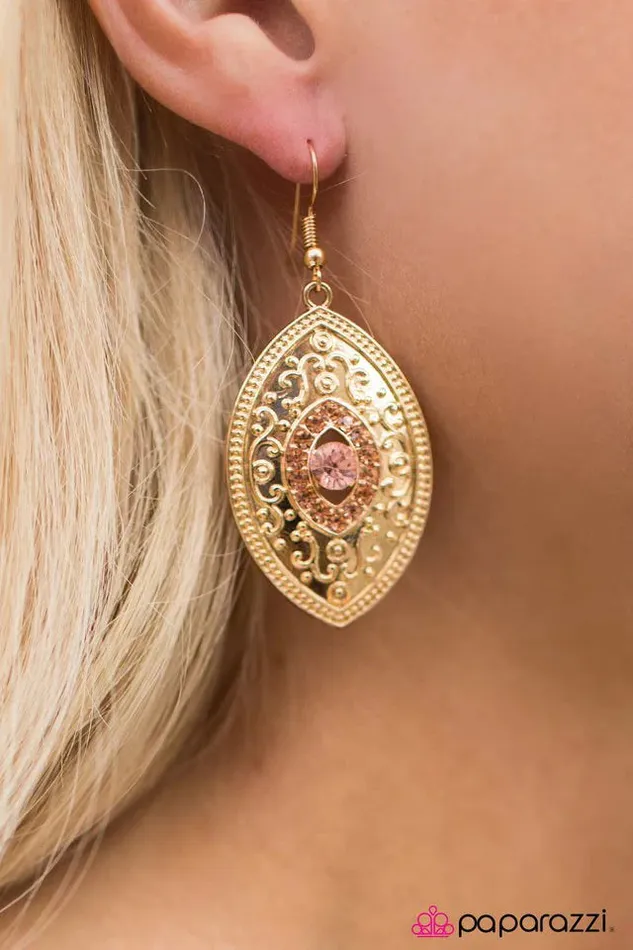 Paparazzi Jewelry Earrings Paparazzi Earring Once Upon A Princess Gold