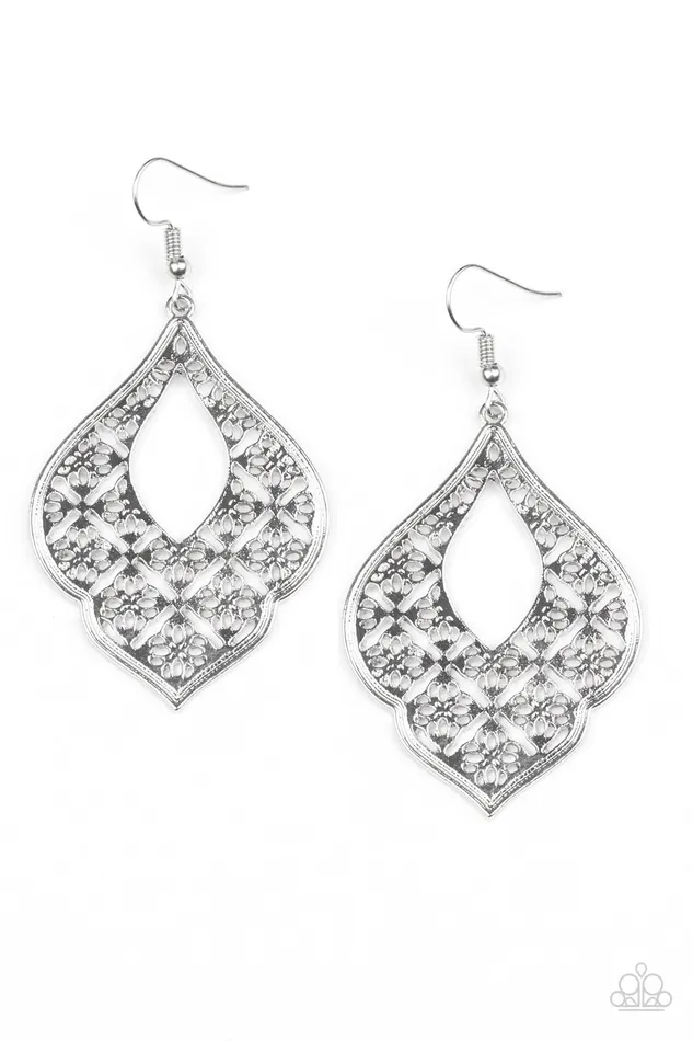 Paparazzi Jewelry Earrings Paparazzi Earring Totally Taj Mahal Silver