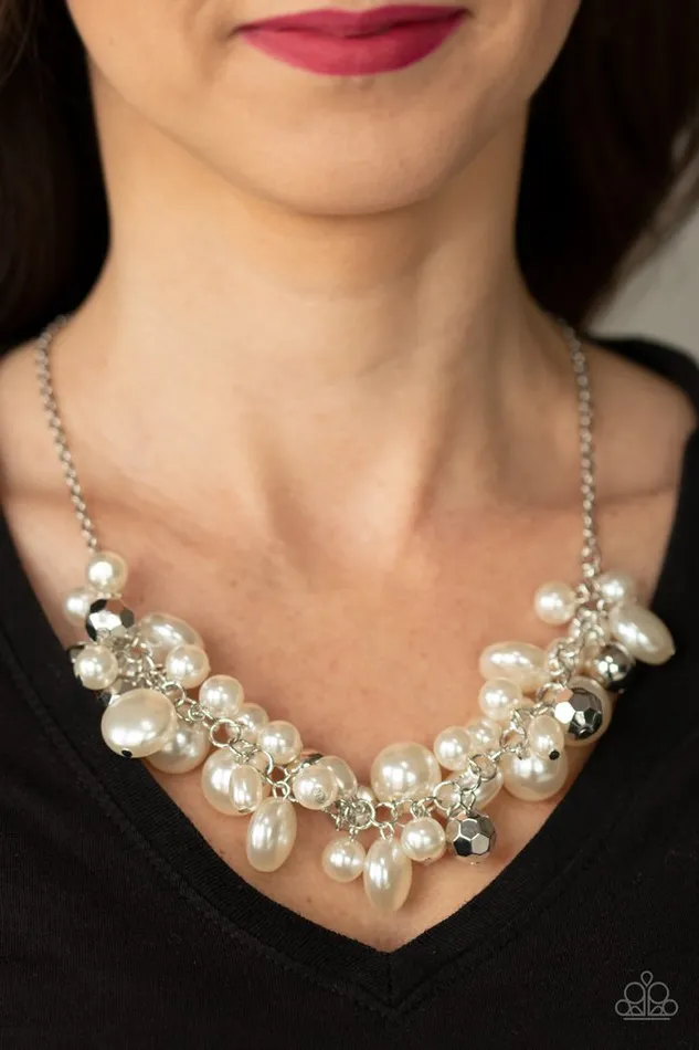Paparazzi Jewelry Necklaces Paparazzi Necklace Battle of the Bombshells White