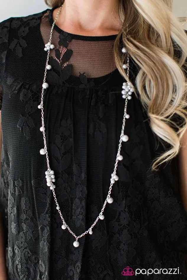 Paparazzi Jewelry Necklaces Paparazzi Necklace Beautifully Baroque Silver