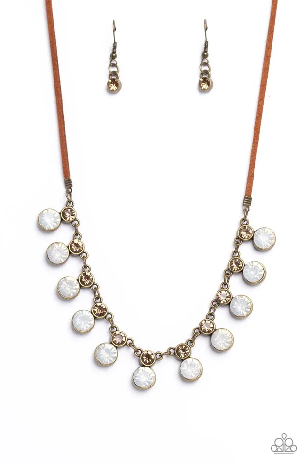 Paparazzi Jewelry Necklaces Paparazzi Necklace Color Me CHIC Brass Paparazzi Jewelry Necklaces Paparazzi Necklace Color Me CHIC Brass