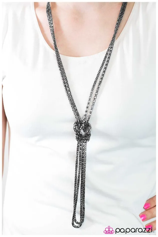 Paparazzi Jewelry Necklaces Paparazzi Necklace I Love You I Love You KNOT Black