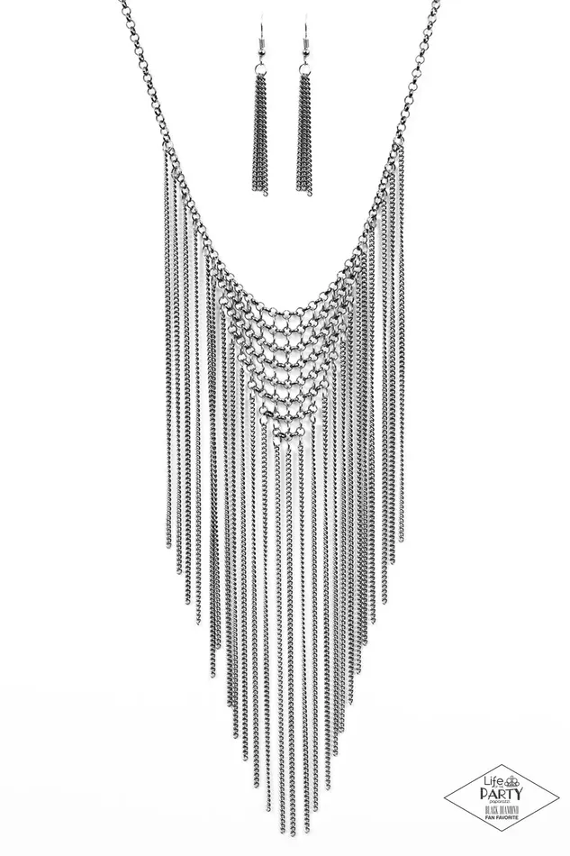 Paparazzi Jewelry Necklaces Paparazzi Necklace Metro Majesty Black