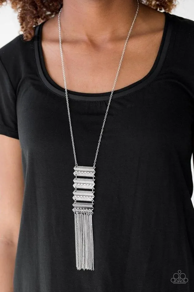 Paparazzi Jewelry Necklaces Paparazzi Necklace Watch Your Step Silver