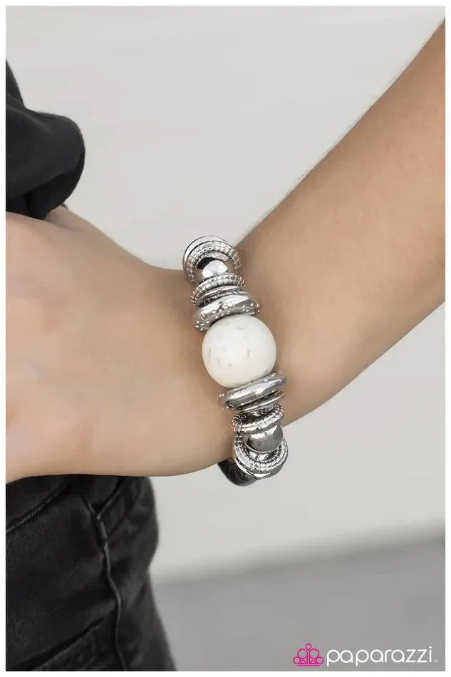 Paparazzi Jewelry Paparazzi Bracelet Do As The Romans Do White Bracelets
