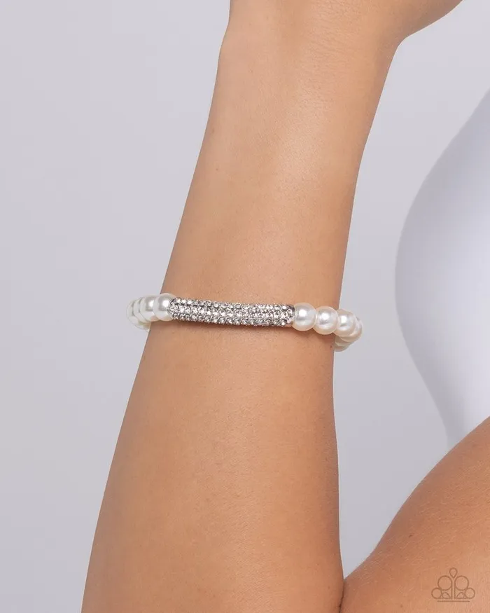 Paparazzi Jewelry Paparazzi Bracelet Elegance Embodied White Bracelets