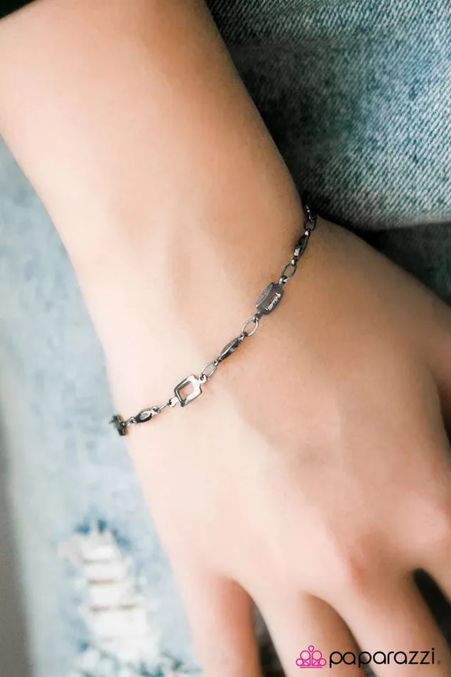 Paparazzi Jewelry Paparazzi Bracelet Ill Be SQUARE Black Bracelets