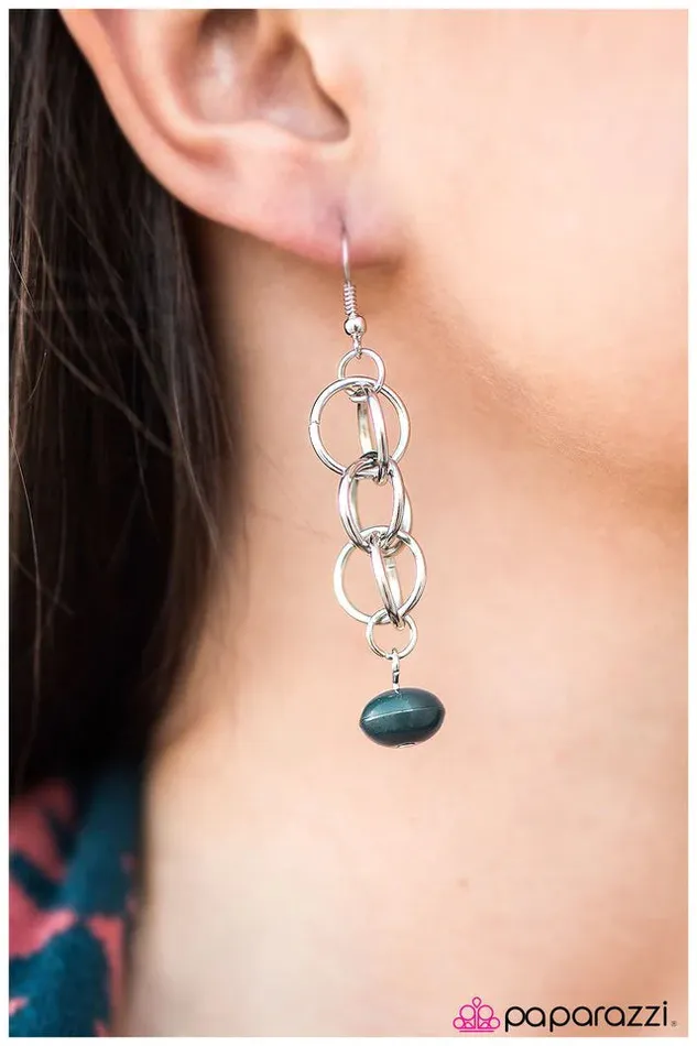 Paparazzi Jewelry Paparazzi Earring Marvelously Marvelous Blue Earrings