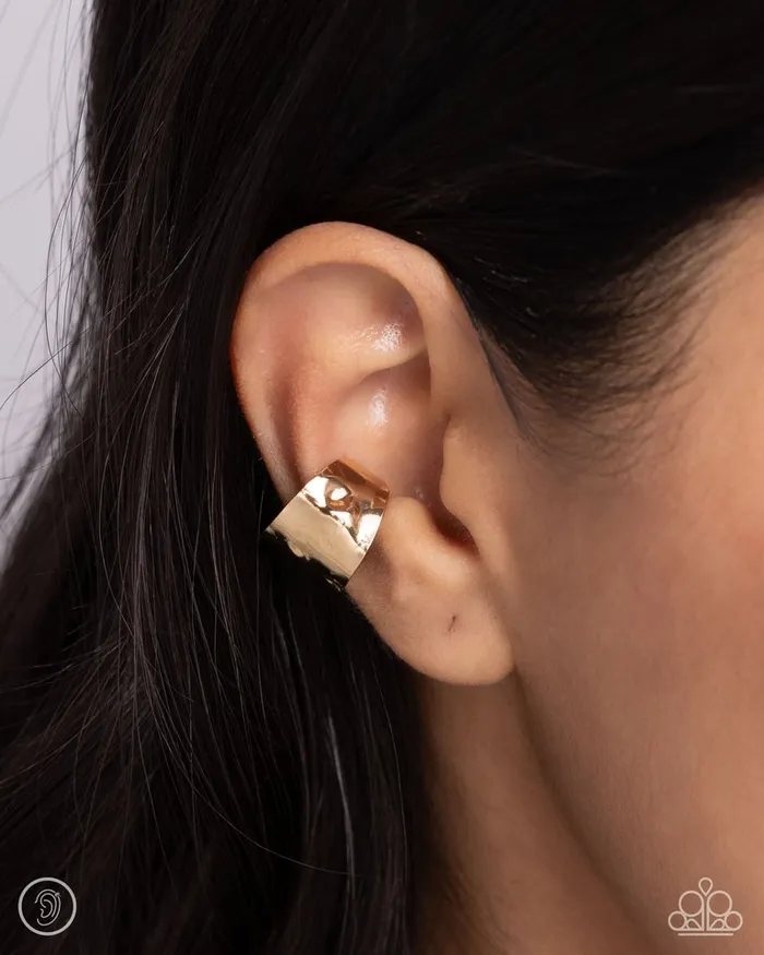 Paparazzi Jewelry Paparazzi Earring Warped Wonder Gold Earrings