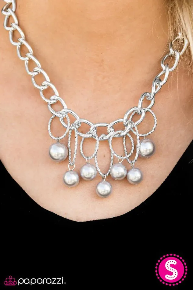 Paparazzi Jewelry Paparazzi Necklace Classic Girl Silver Necklaces