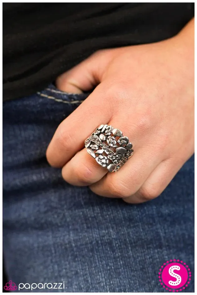 Paparazzi Jewelry Paparazzi Ring Memory Lane Silver Rings