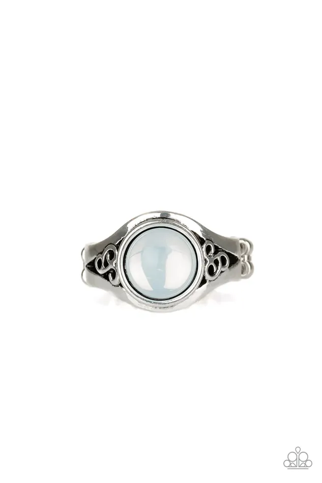 Paparazzi Jewelry Rings Paparazzi Ring It Just Goes To GLOW White