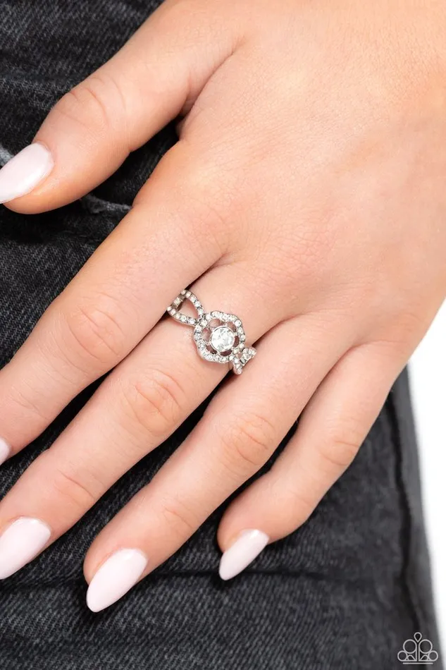 Paparazzi Jewelry Rings Paparazzi Ring Will FLOWER White