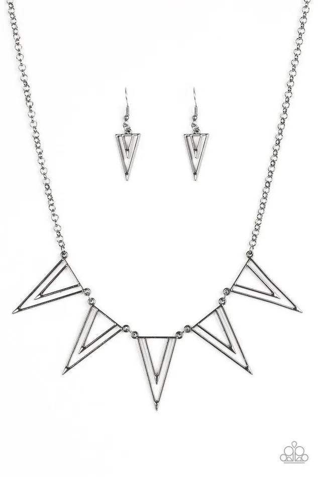 Paparazzi Necklace Bite The Big One Black Paparazzi Jewelry Necklaces