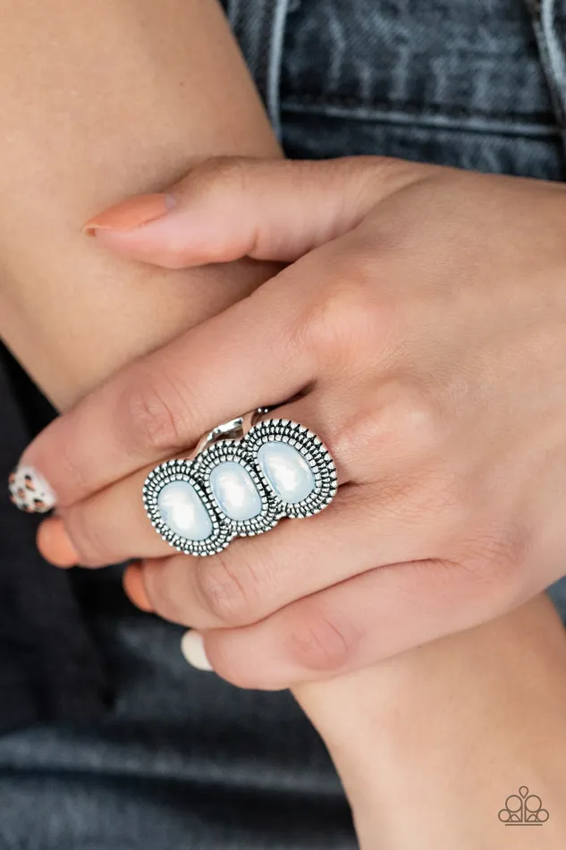 Paparazzi Ring Radiant Rubble White Paparazzi Jewelry Rings