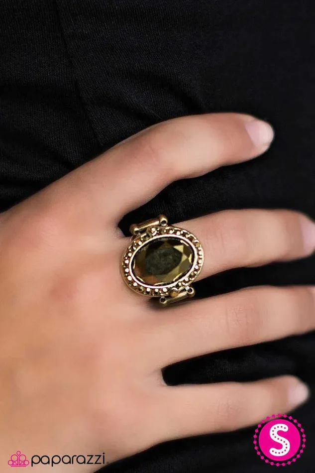 Paparazzi Ring Strike A JUXTAPOSE Brass Paparazzi Jewelry Rings