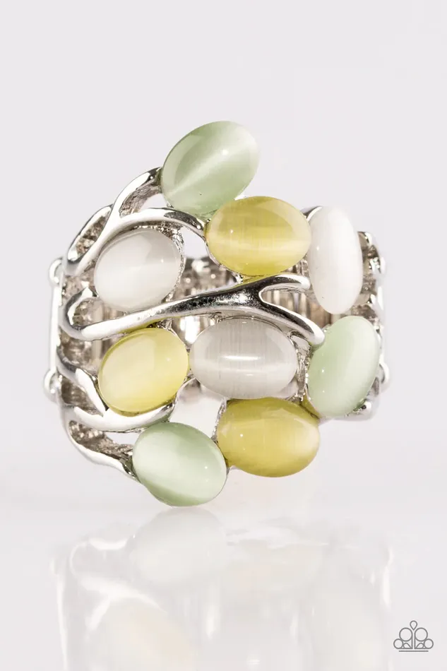 Rings Paparazzi Jewelry Paparazzi Ring Really Starting To GLOW On Me Green