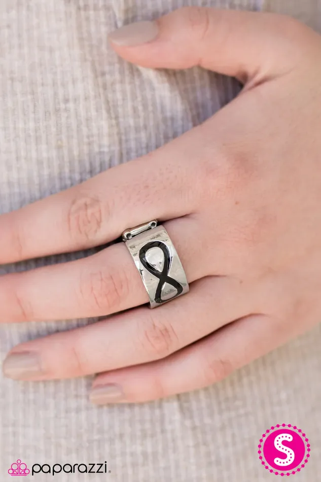 Rings Paparazzi Jewelry Paparazzi Ring Timeless Sophistication Black