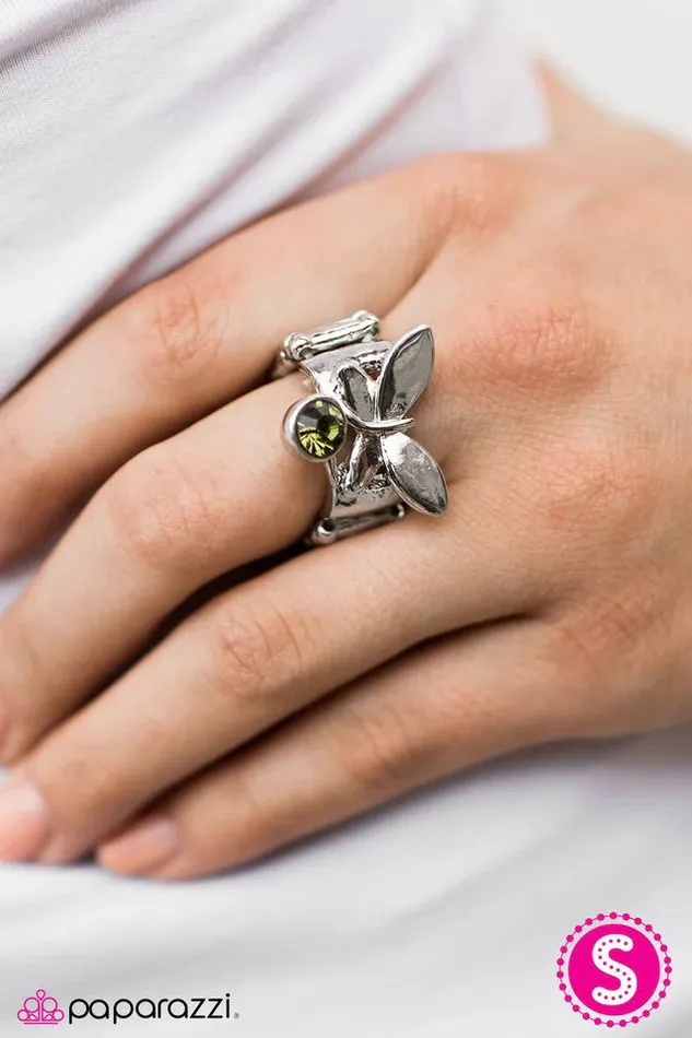 Rings Paparazzi Ring Butterfly Fly By Green Paparazzi Jewelry