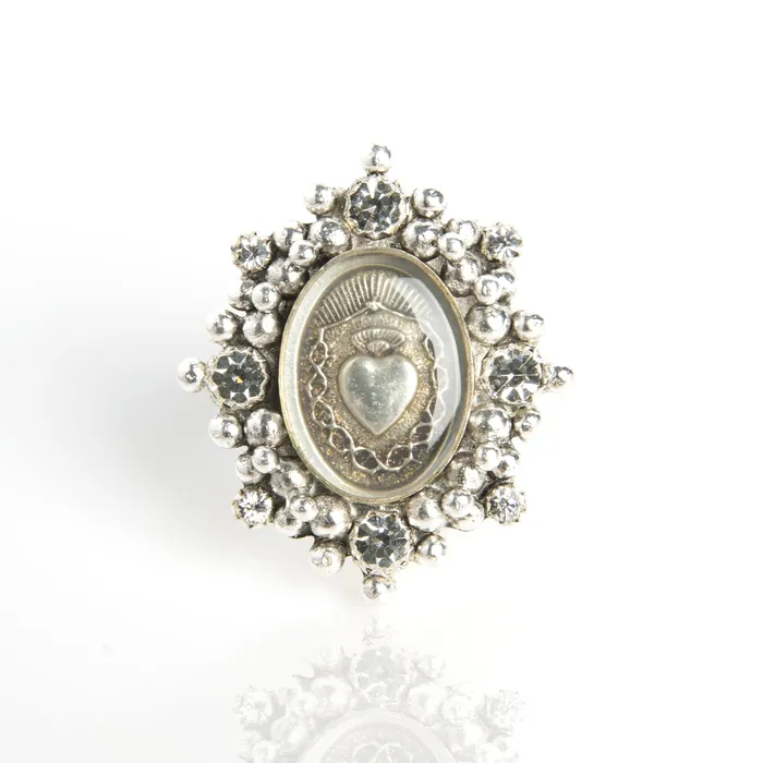 Rings Virgins Saints Angels Oval Cloister Sacred Heart Ring Rings Virgins Saints Angels Oval Cloister Sacred Heart Ring